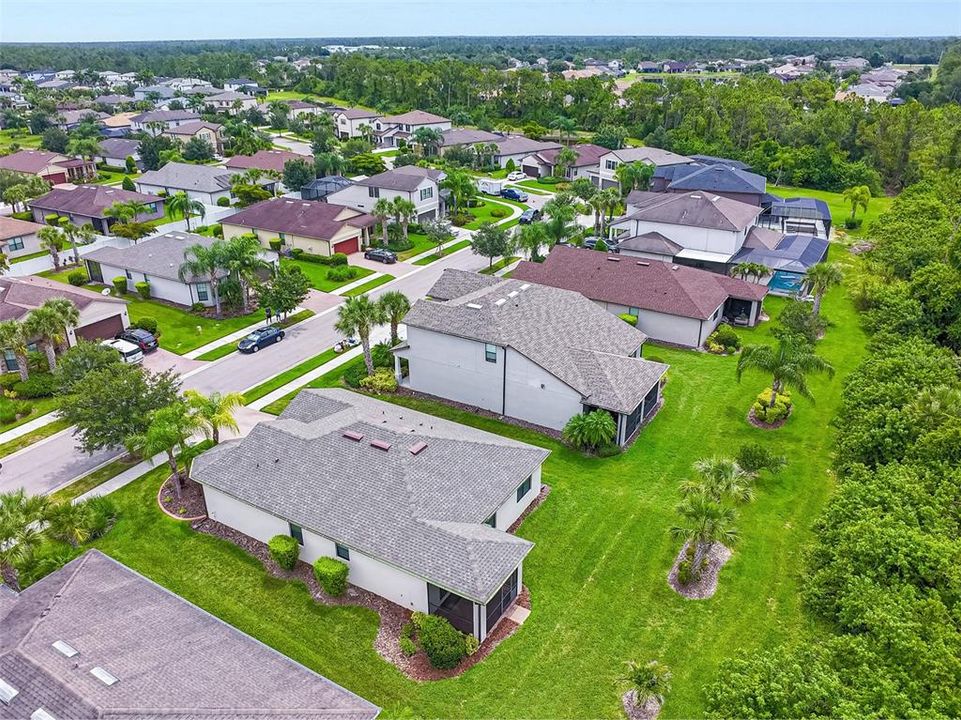 For Sale: $329,900 (3 beds, 2 baths, 1655 Square Feet)