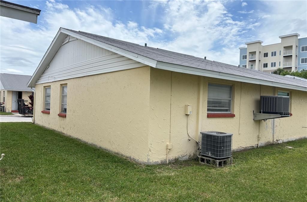 For Sale: $55,000 (1 beds, 1 baths, 540 Square Feet)