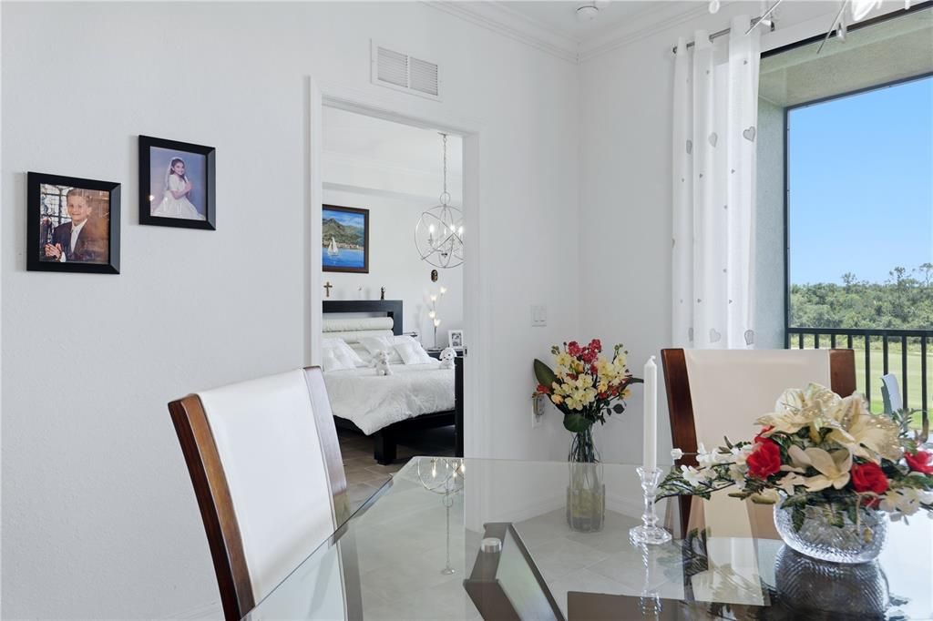 En Venta: $315,000 (2 camas, 2 baños, 1121 Pies cuadrados)