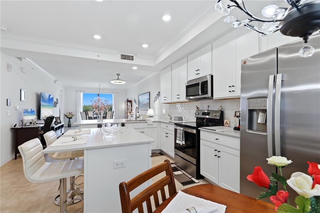 En Venta: $315,000 (2 camas, 2 baños, 1121 Pies cuadrados)