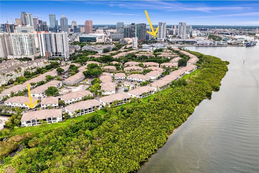 На продажу: $499,500 (2 спален, 2 ванн, 1183 Квадратных фут)