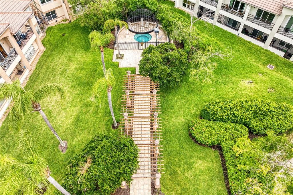 На продажу: $499,500 (2 спален, 2 ванн, 1183 Квадратных фут)
