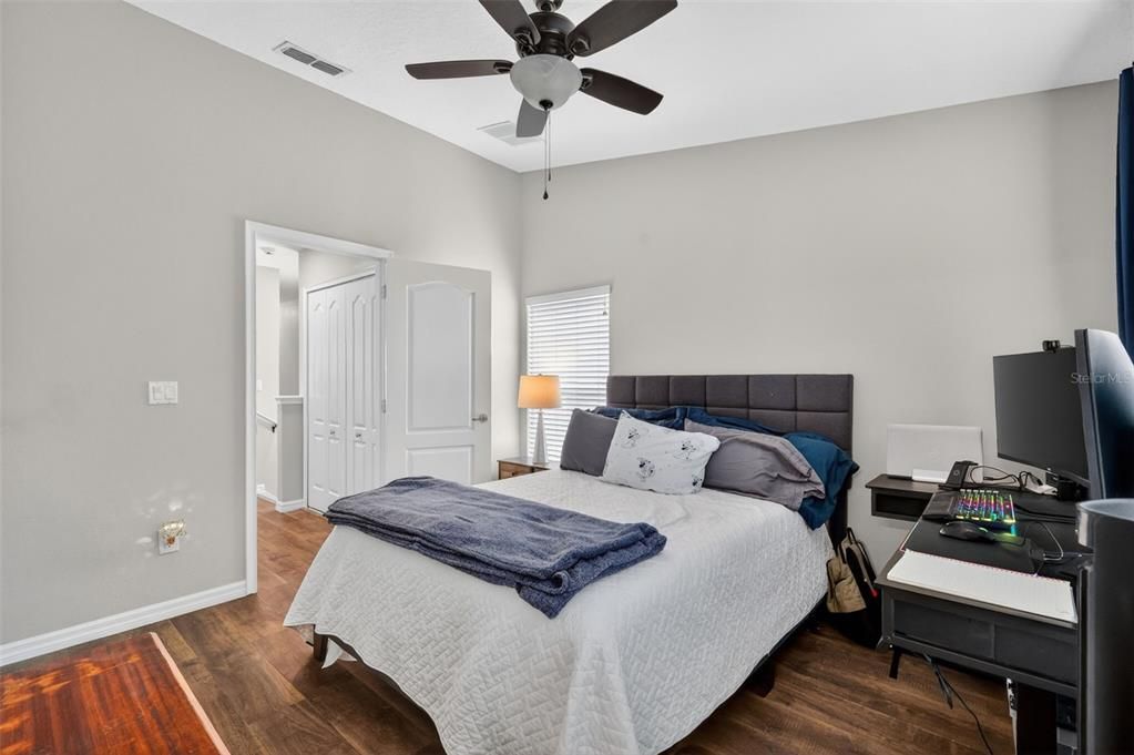 Active With Contract: $364,900 (2 beds, 2 baths, 1360 Square Feet)