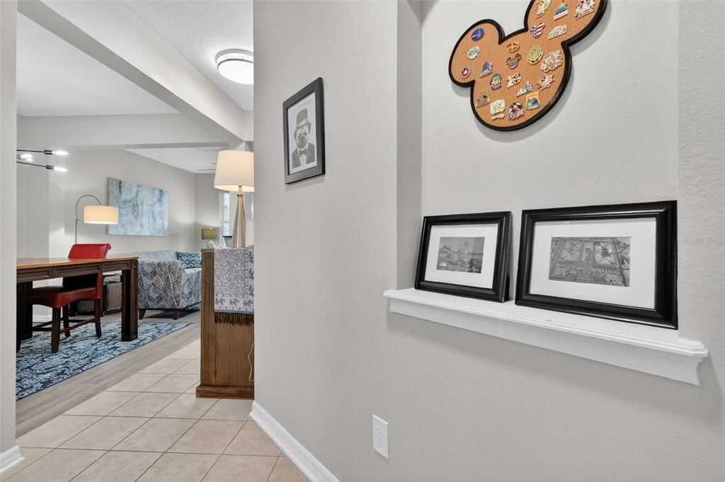 Active With Contract: $364,900 (2 beds, 2 baths, 1360 Square Feet)