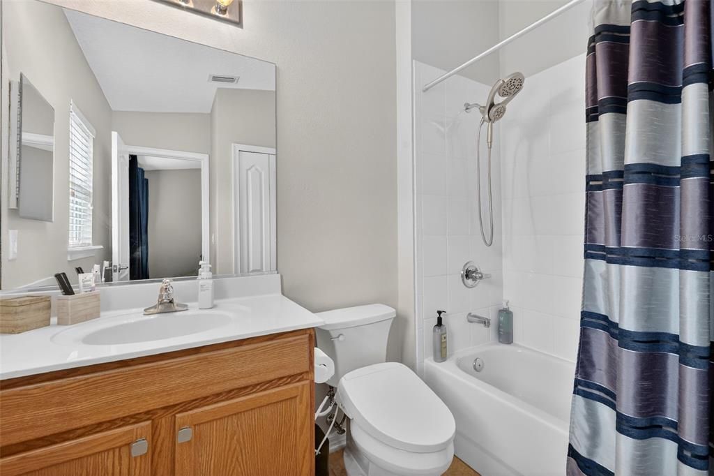 Active With Contract: $364,900 (2 beds, 2 baths, 1360 Square Feet)