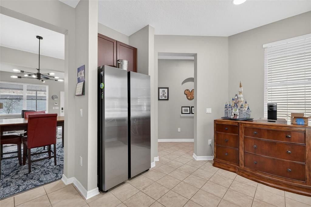 Active With Contract: $364,900 (2 beds, 2 baths, 1360 Square Feet)