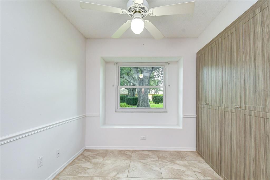 For Sale: $250,000 (2 beds, 2 baths, 1564 Square Feet)