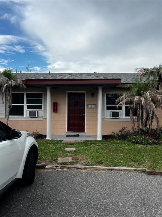 For Rent: $1,450 (2 beds, 1 baths, 1000 Square Feet)