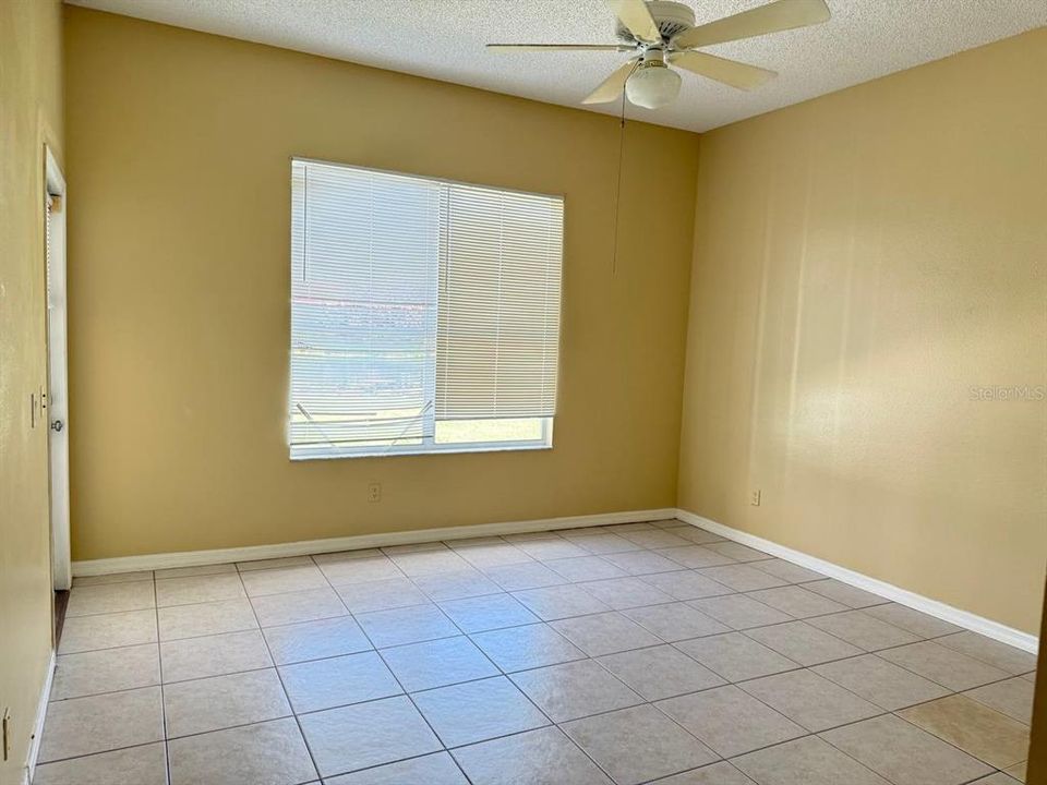 For Rent: $3,475 (6 beds, 3 baths, 3136 Square Feet)