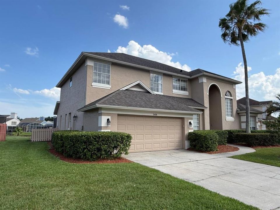 For Rent: $3,475 (6 beds, 3 baths, 3136 Square Feet)