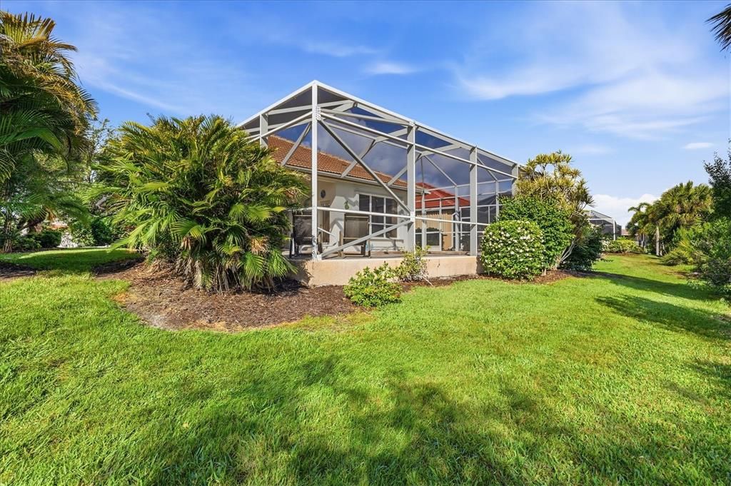 For Sale: $348,000 (3 beds, 2 baths, 1584 Square Feet)