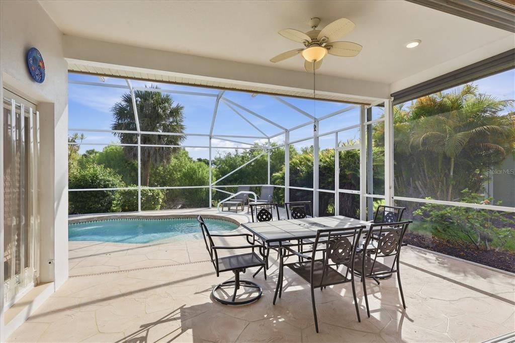 For Sale: $348,000 (3 beds, 2 baths, 1584 Square Feet)