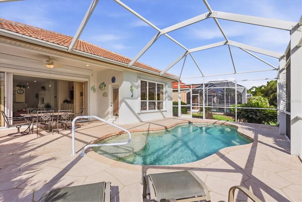 For Sale: $348,000 (3 beds, 2 baths, 1584 Square Feet)