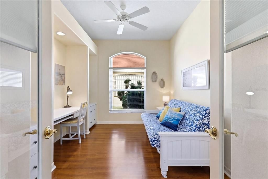 For Sale: $348,000 (3 beds, 2 baths, 1584 Square Feet)
