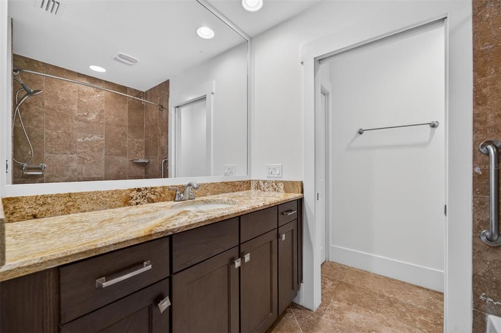 For Sale: $879,000 (3 beds, 3 baths, 2030 Square Feet)