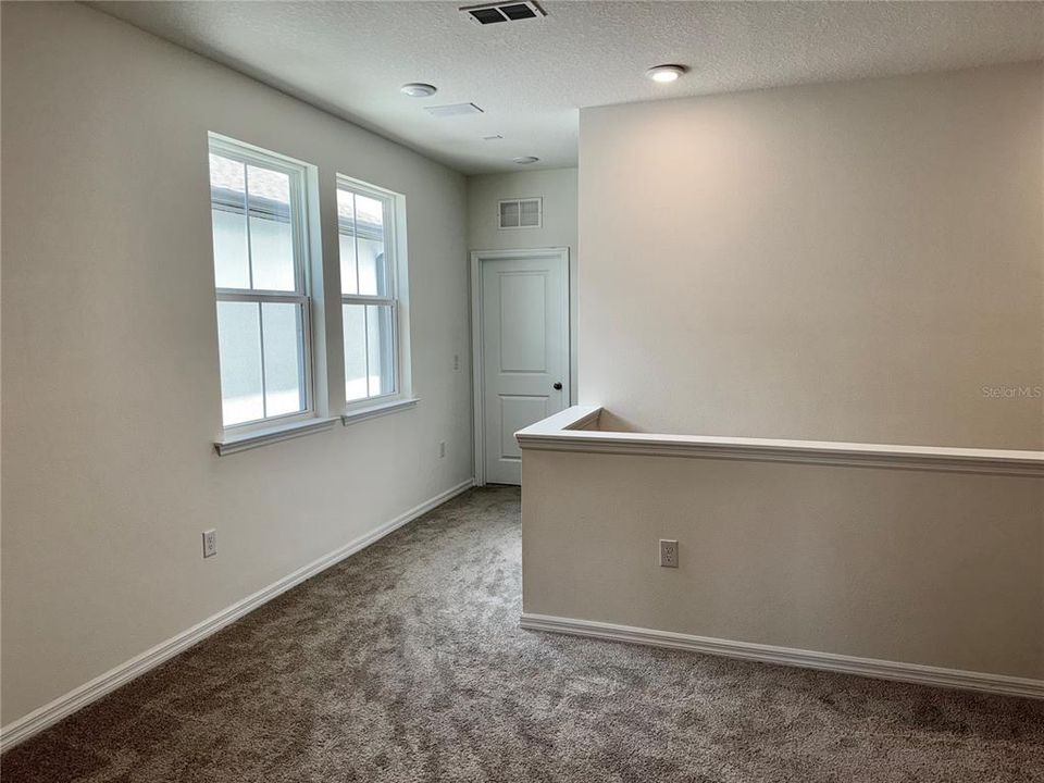 В аренду: $2,499 (3 спален, 2 ванн, 1779 Квадратных фут)