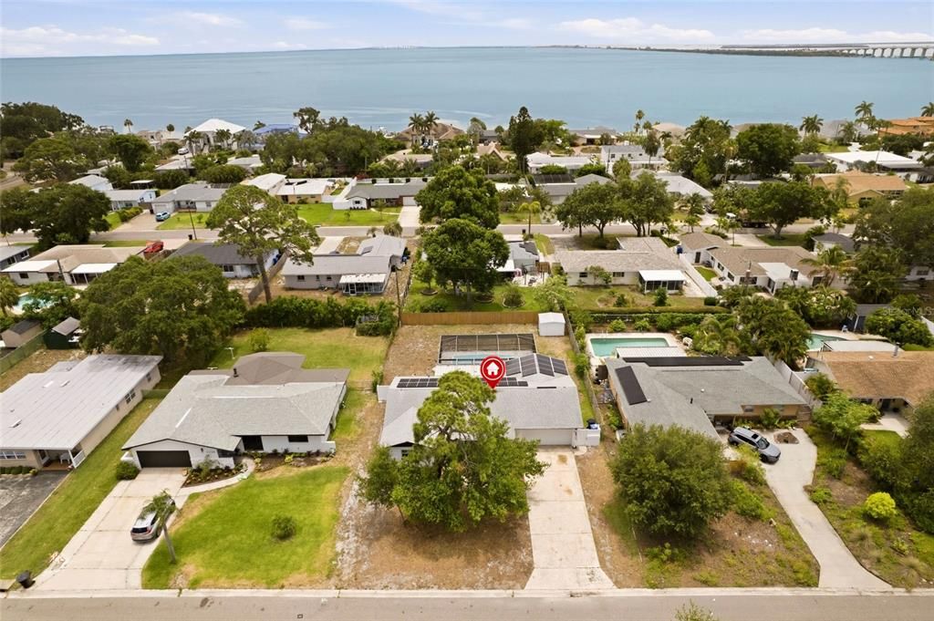 For Sale: $599,000 (3 beds, 2 baths, 1525 Square Feet)