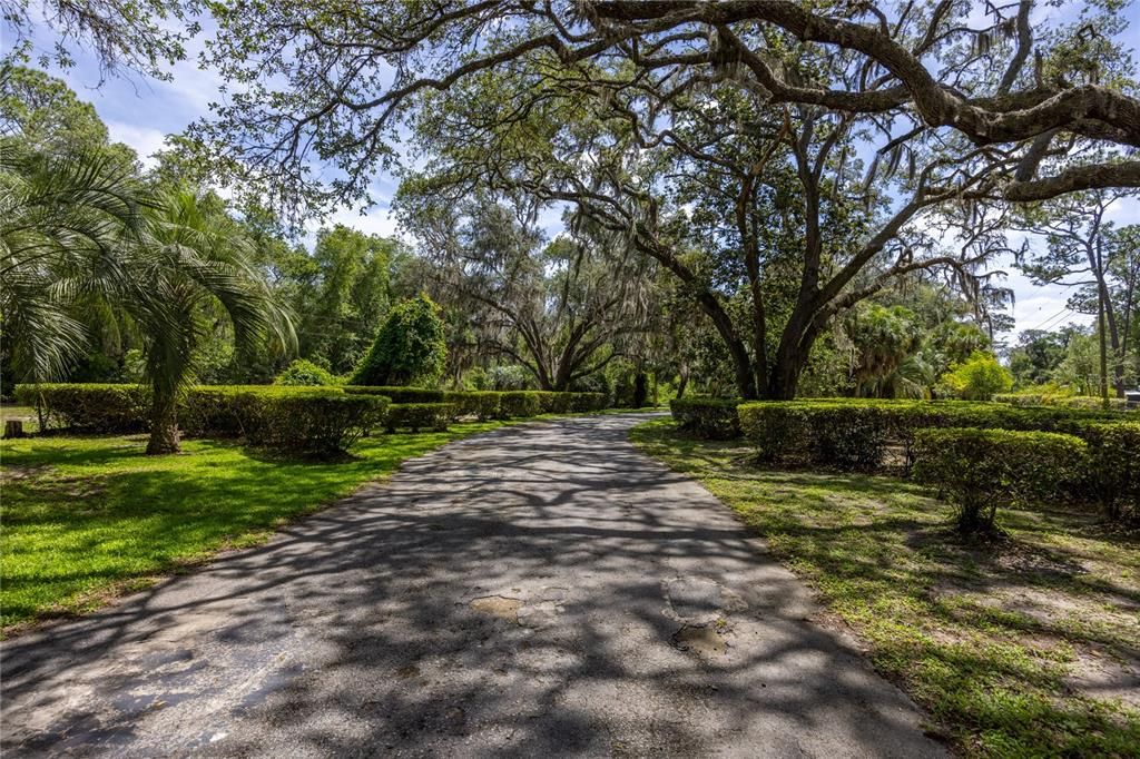 For Sale: $828,000 (5 beds, 3 baths, 3294 Square Feet)