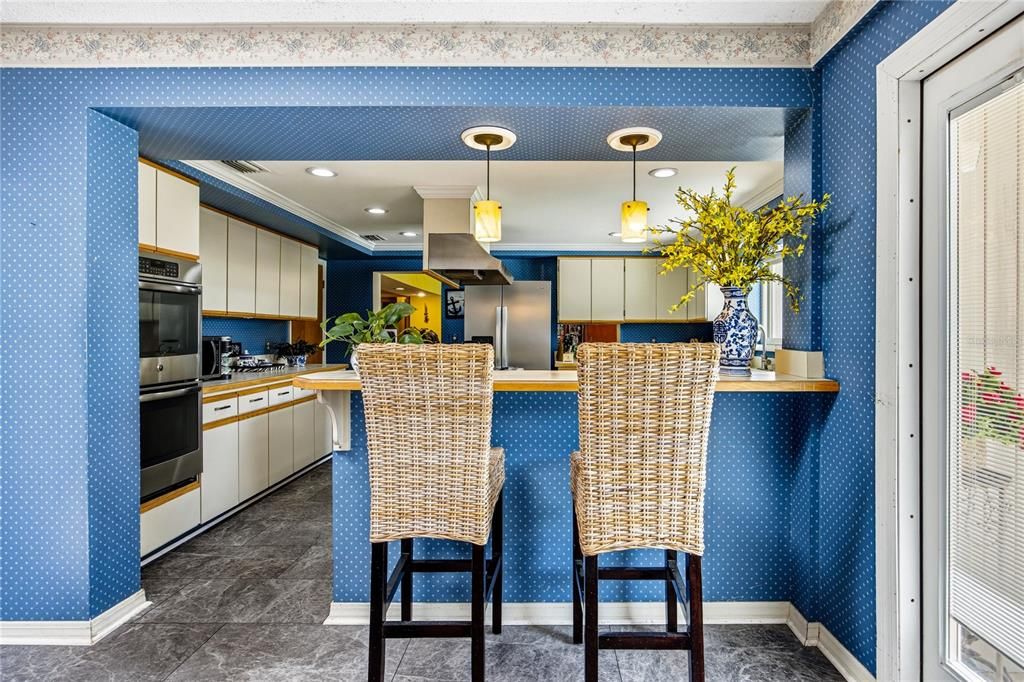 For Sale: $828,000 (5 beds, 3 baths, 3294 Square Feet)