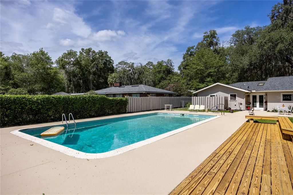 For Sale: $828,000 (5 beds, 3 baths, 3294 Square Feet)