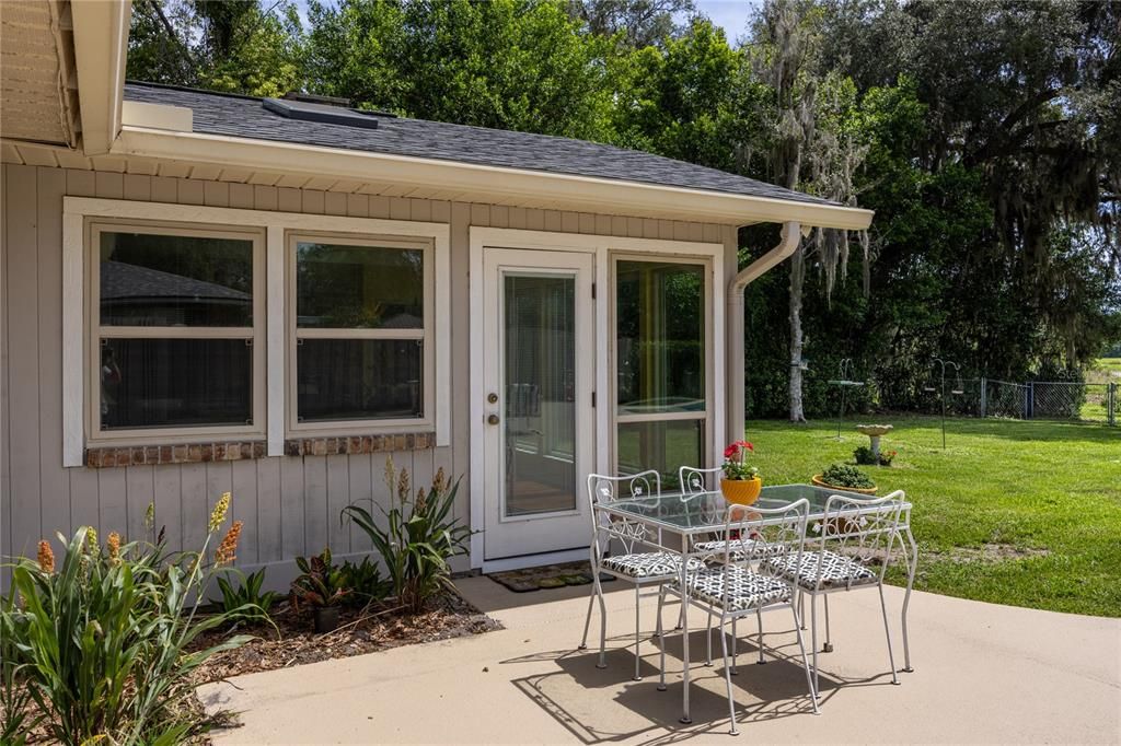 For Sale: $828,000 (5 beds, 3 baths, 3294 Square Feet)