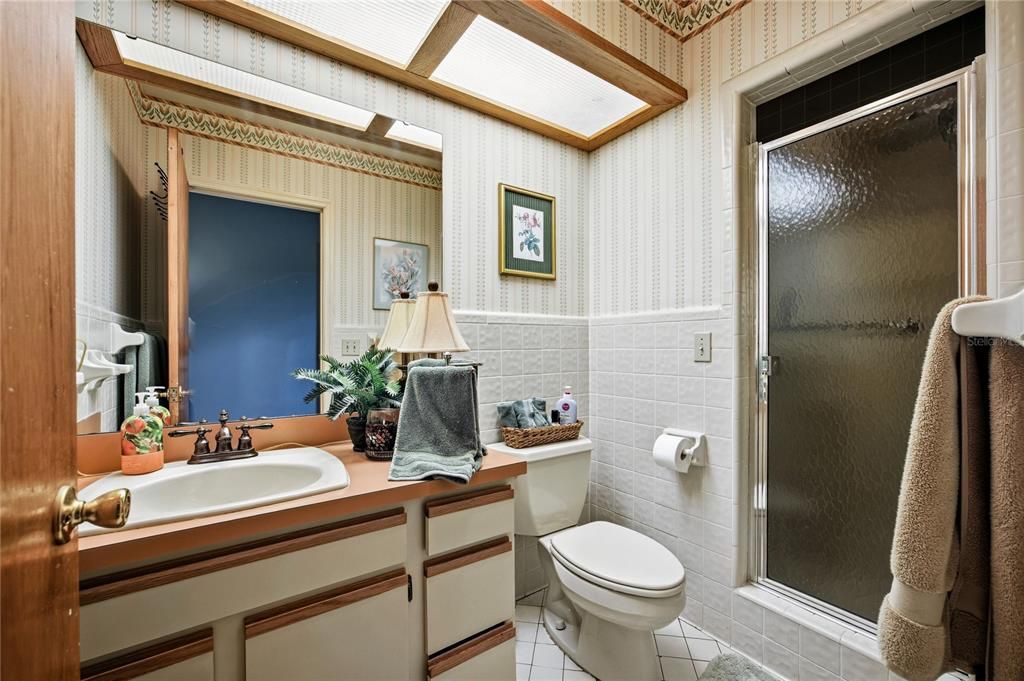 For Sale: $828,000 (5 beds, 3 baths, 3294 Square Feet)