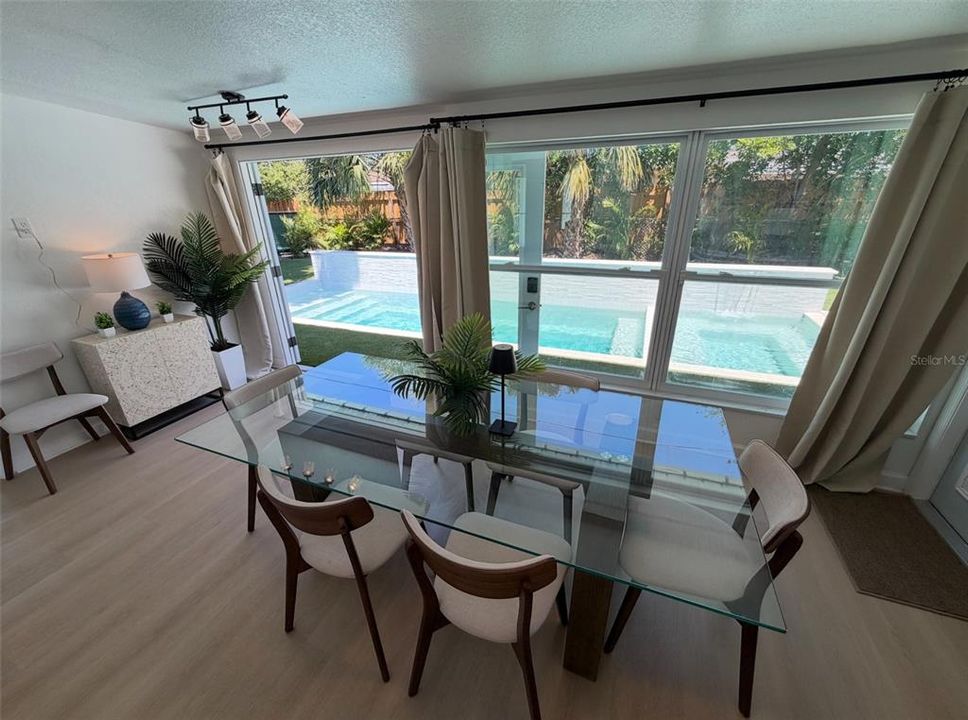For Rent: $4,795 (4 beds, 2 baths, 1543 Square Feet)