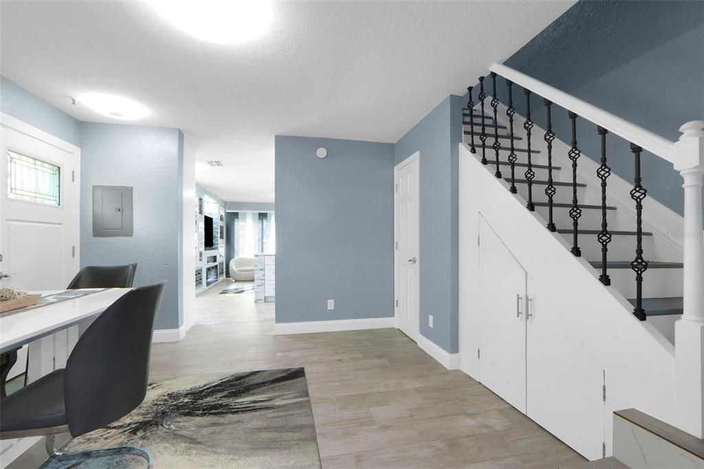 En Venta: $298,000 (2 camas, 2 baños, 1120 Pies cuadrados)