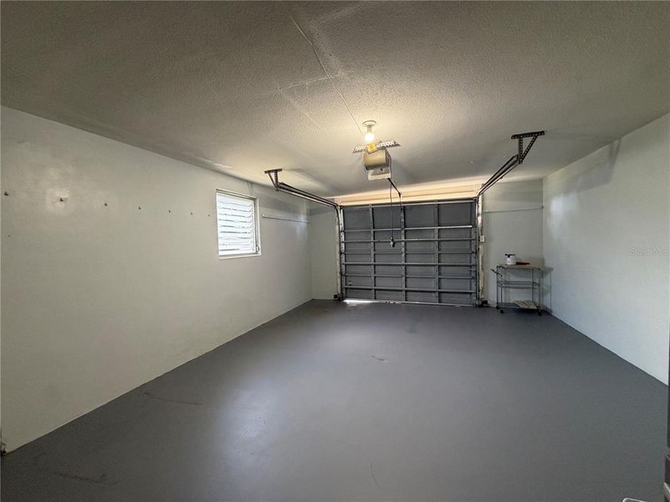 For Rent: $1,825 (3 beds, 1 baths, 1176 Square Feet)