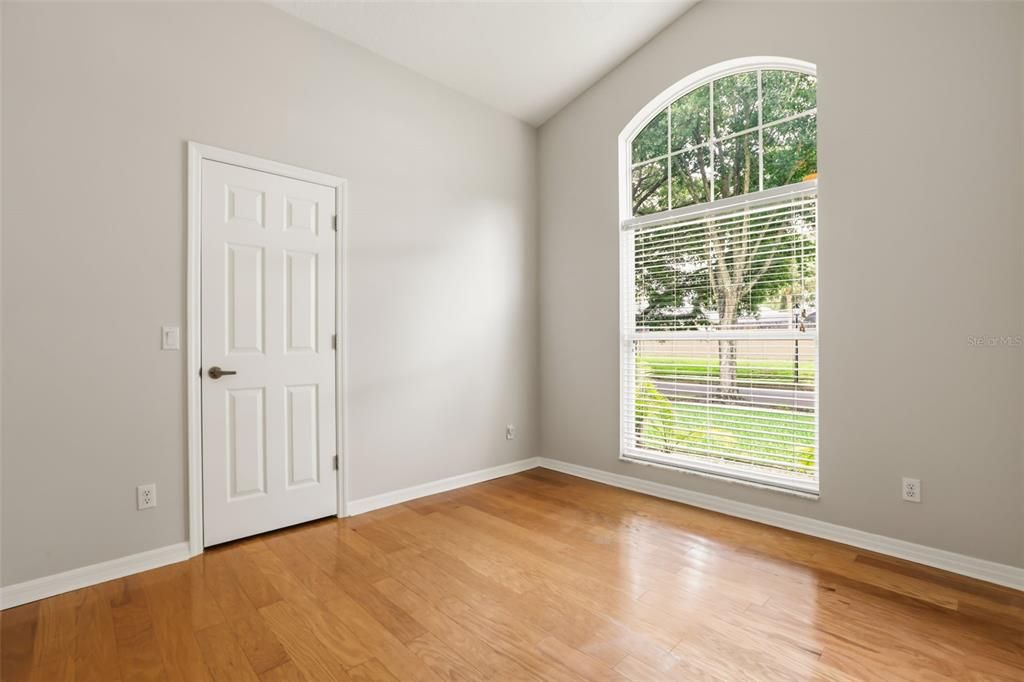 For Sale: $705,000 (4 beds, 2 baths, 2631 Square Feet)