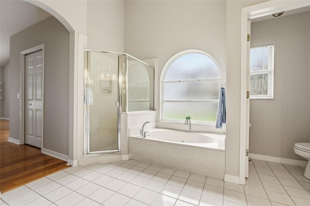 For Sale: $705,000 (4 beds, 2 baths, 2631 Square Feet)