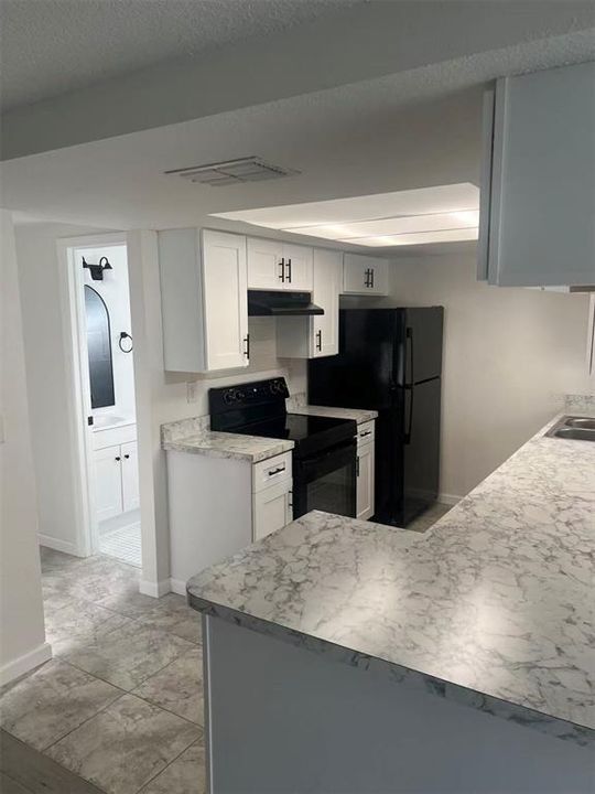 В аренду: $1,900 (2 спален, 2 ванн, 1120 Квадратных фут)