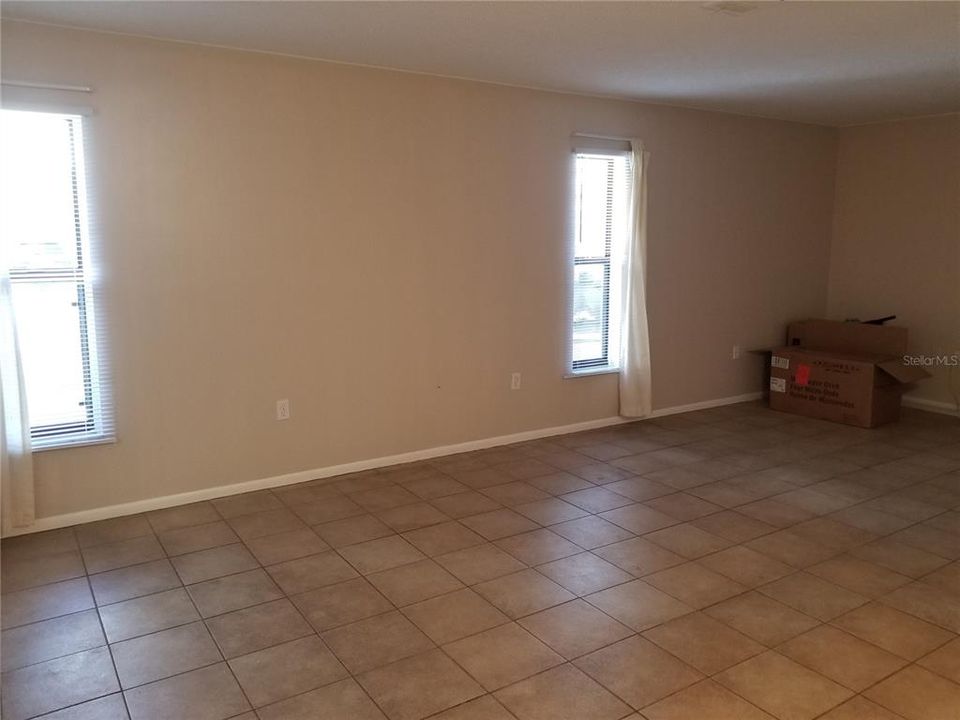 For Sale: $299,000 (4 beds, 0 baths, 2016 Square Feet)