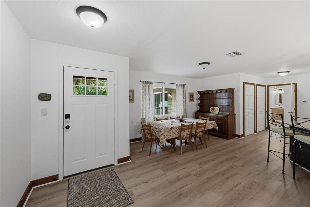 For Sale: $899,000 (4 beds, 3 baths, 2660 Square Feet)