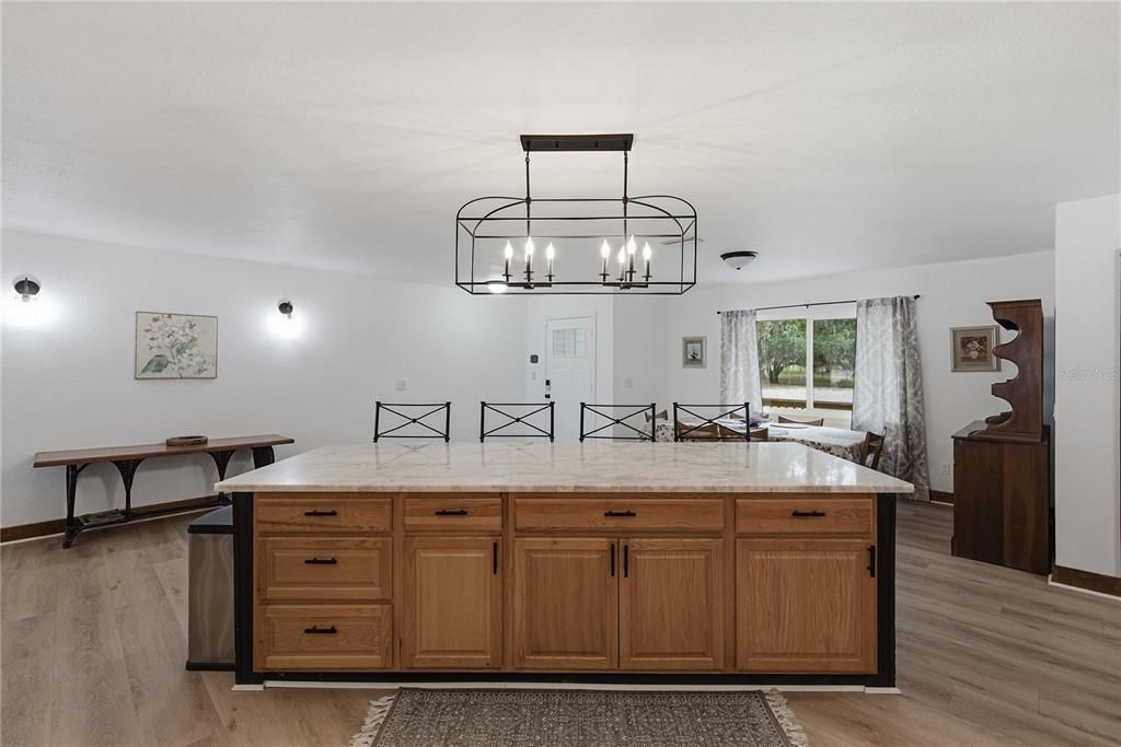 For Sale: $899,000 (4 beds, 3 baths, 2660 Square Feet)