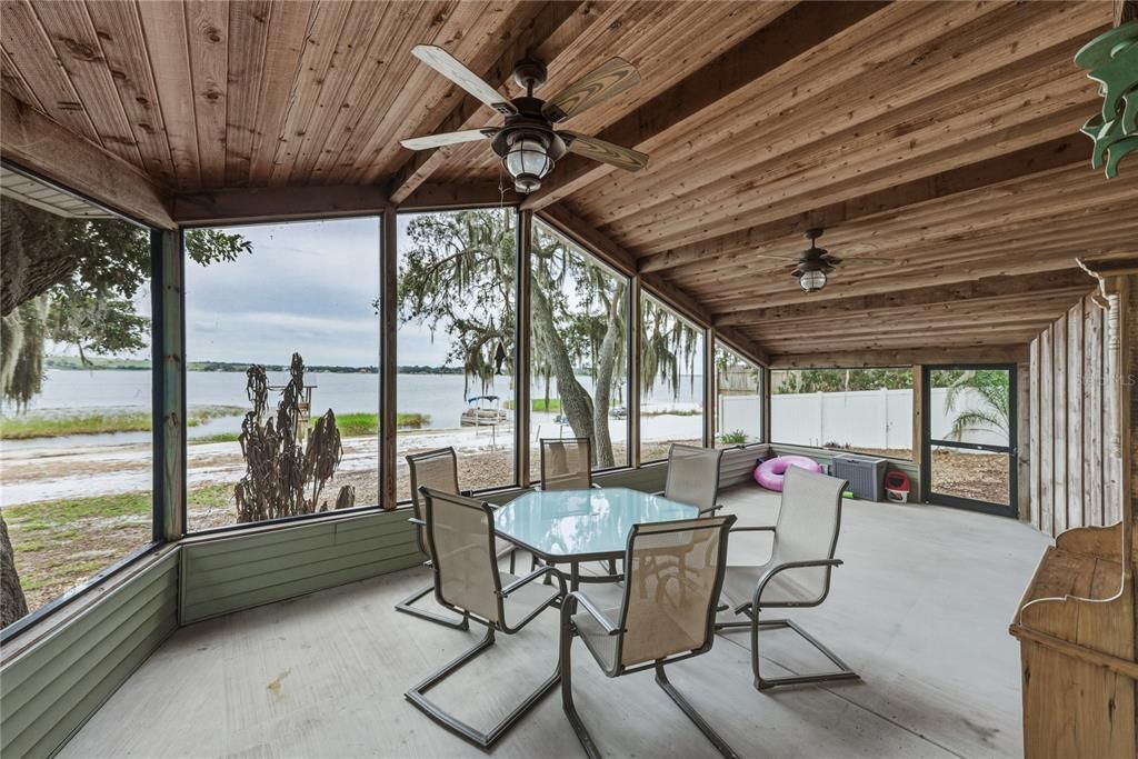 For Sale: $899,000 (4 beds, 3 baths, 2660 Square Feet)