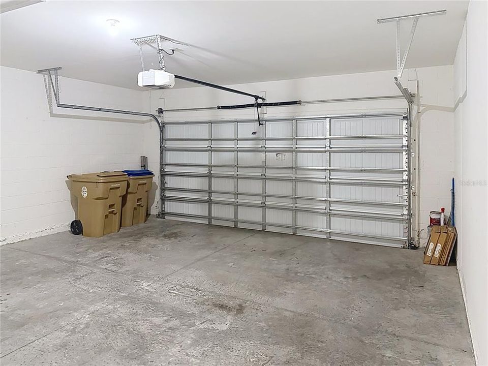 На продажу: $399,000 (4 спален, 2 ванн, 1846 Квадратных фут)