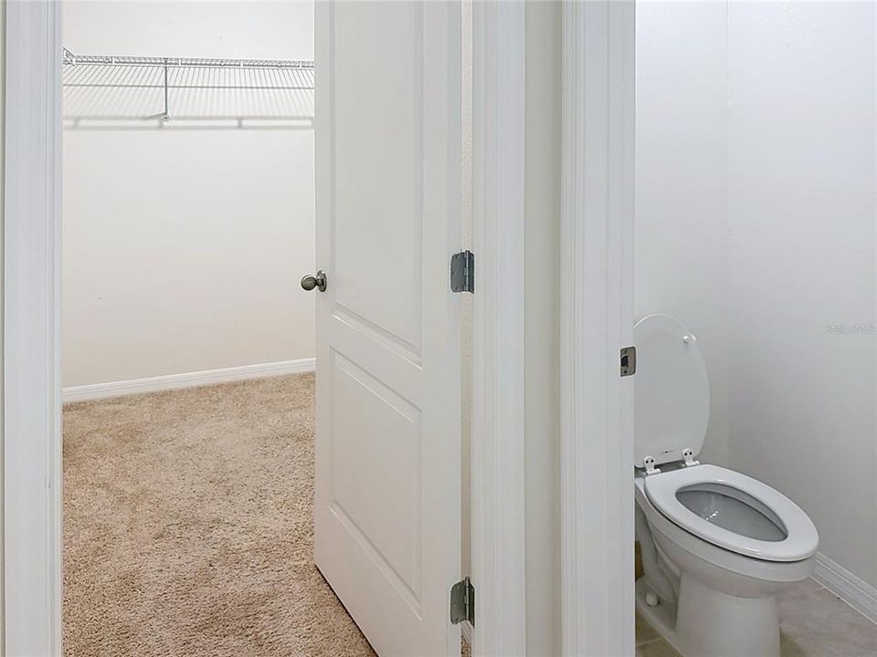 На продажу: $399,000 (4 спален, 2 ванн, 1846 Квадратных фут)