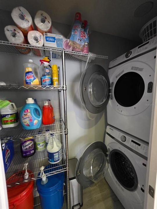 For Rent: $2,600 (3 beds, 2 baths, 1344 Square Feet)