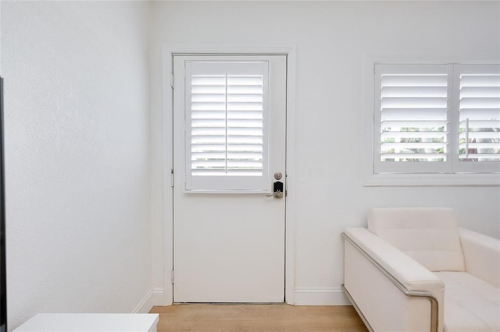 For Sale: $299,000 (2 beds, 0 baths, 1152 Square Feet)