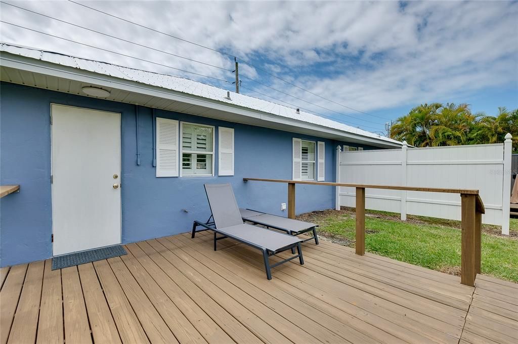 For Sale: $299,000 (2 beds, 0 baths, 1152 Square Feet)