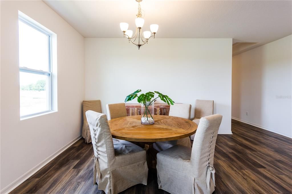 For Rent: $2,350 (3 beds, 2 baths, 2225 Square Feet)