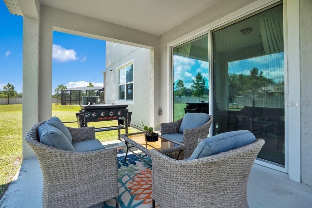 For Sale: $499,900 (4 beds, 2 baths, 2580 Square Feet)
