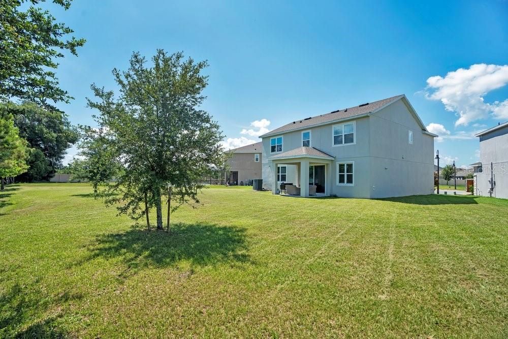 For Sale: $499,900 (4 beds, 2 baths, 2580 Square Feet)