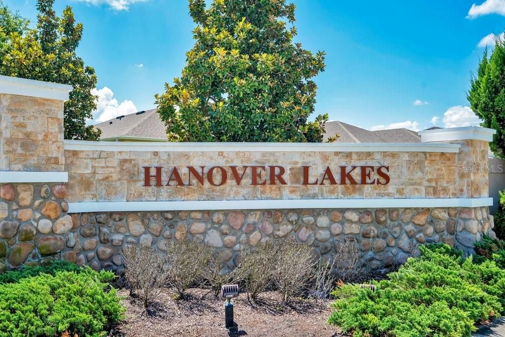 For Sale: $499,900 (4 beds, 2 baths, 2580 Square Feet)