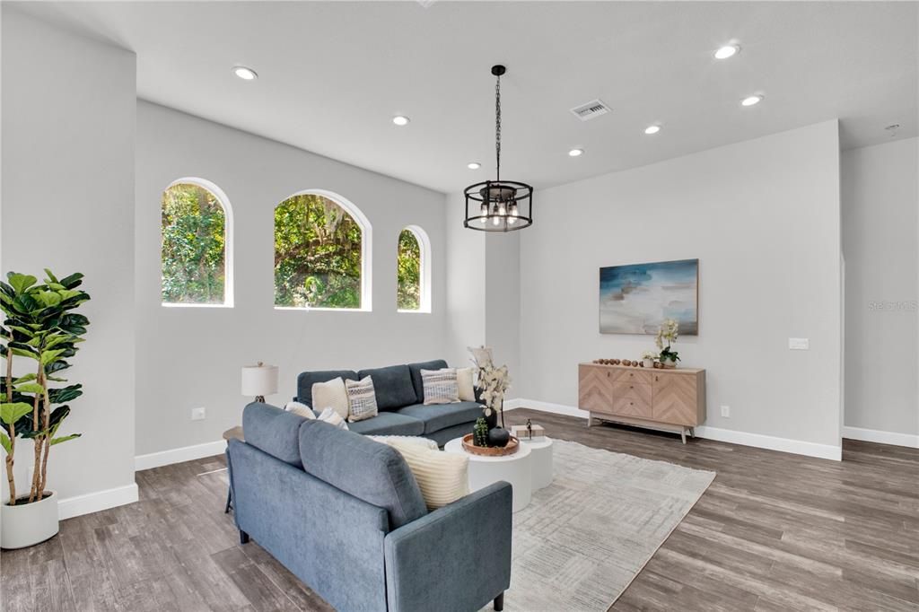 En Venta: $1,055,000 (4 camas, 3 baños, 3189 Pies cuadrados)