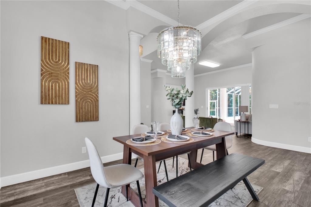 En Venta: $1,055,000 (4 camas, 3 baños, 3189 Pies cuadrados)