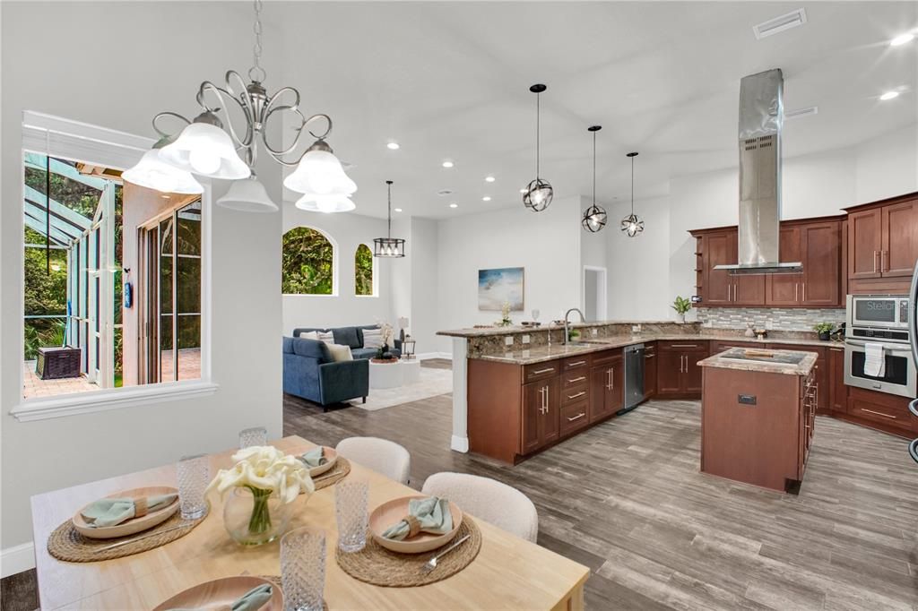 En Venta: $1,055,000 (4 camas, 3 baños, 3189 Pies cuadrados)