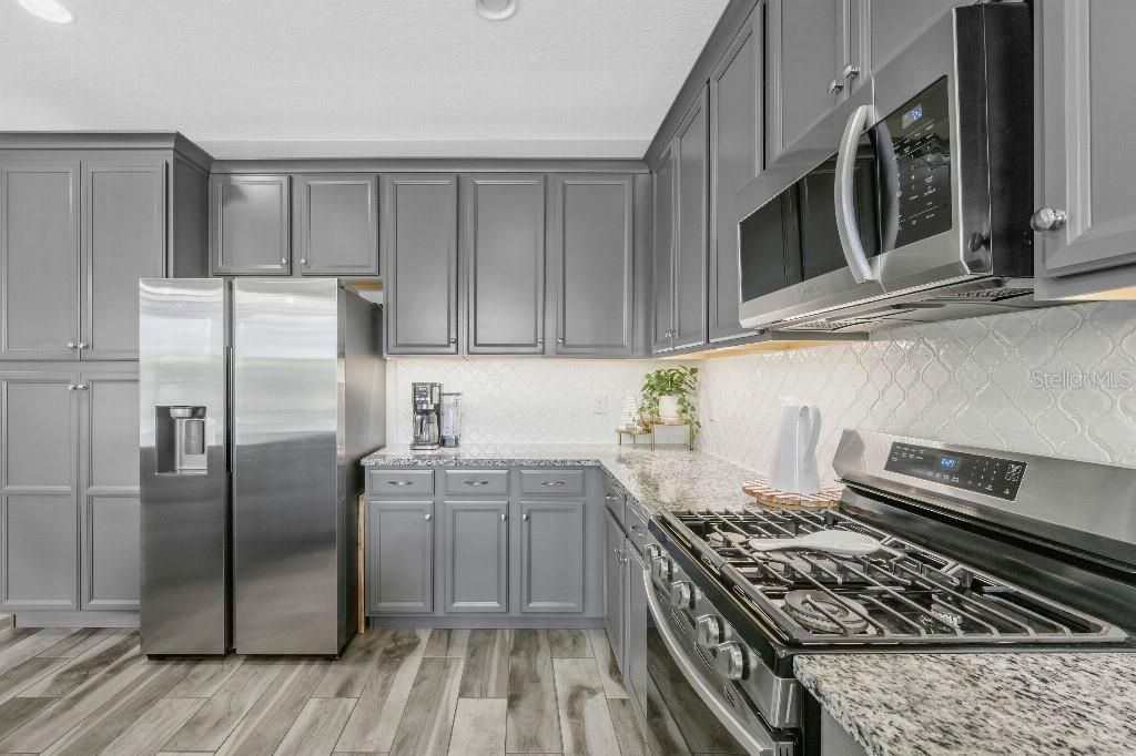 На продажу: $499,000 (4 спален, 3 ванн, 2532 Квадратных фут)