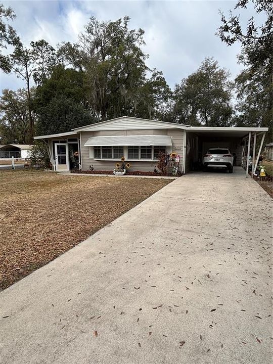 For Sale: $149,900 (2 beds, 2 baths, 1394 Square Feet)
